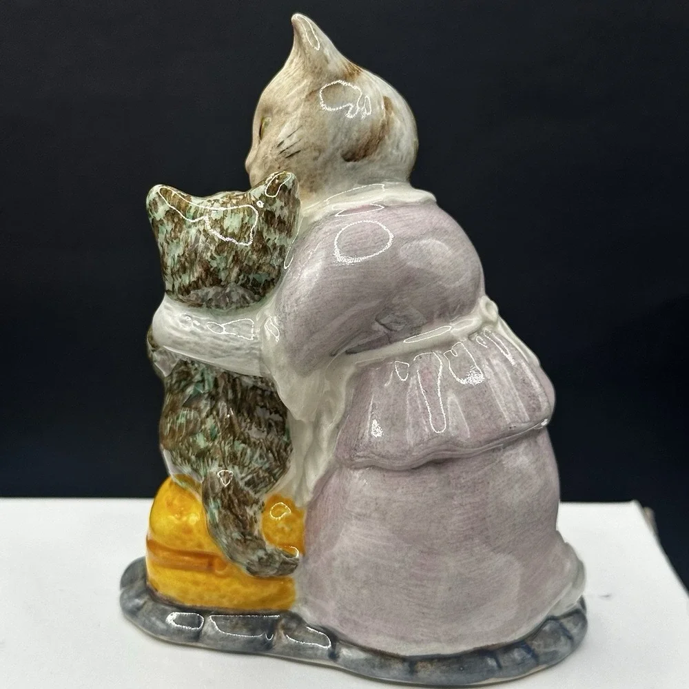 BEATRIX POTTER'S - Tabitha Twitchit and Miss Moppet Beswick‎ England